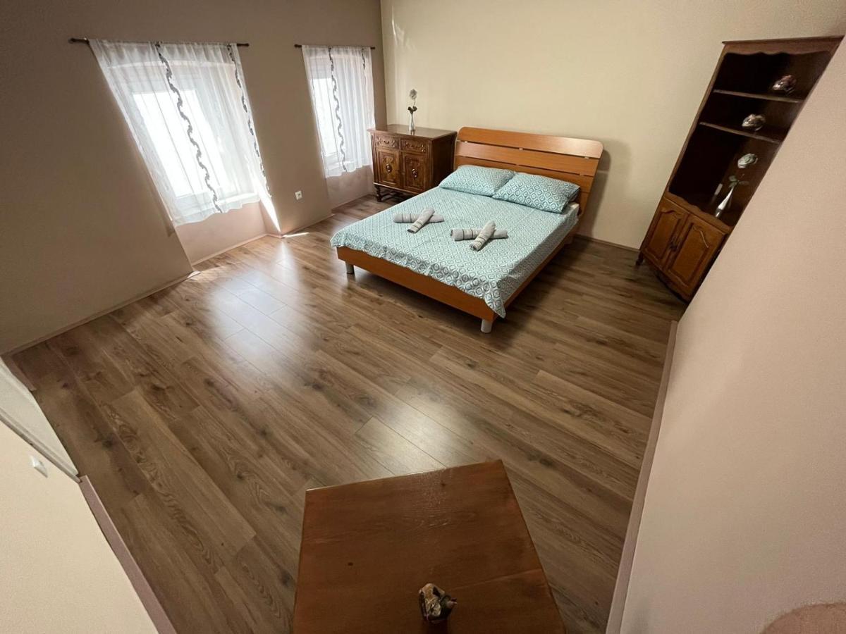 Old Town Apartment ميدولين المظهر الخارجي الصورة
