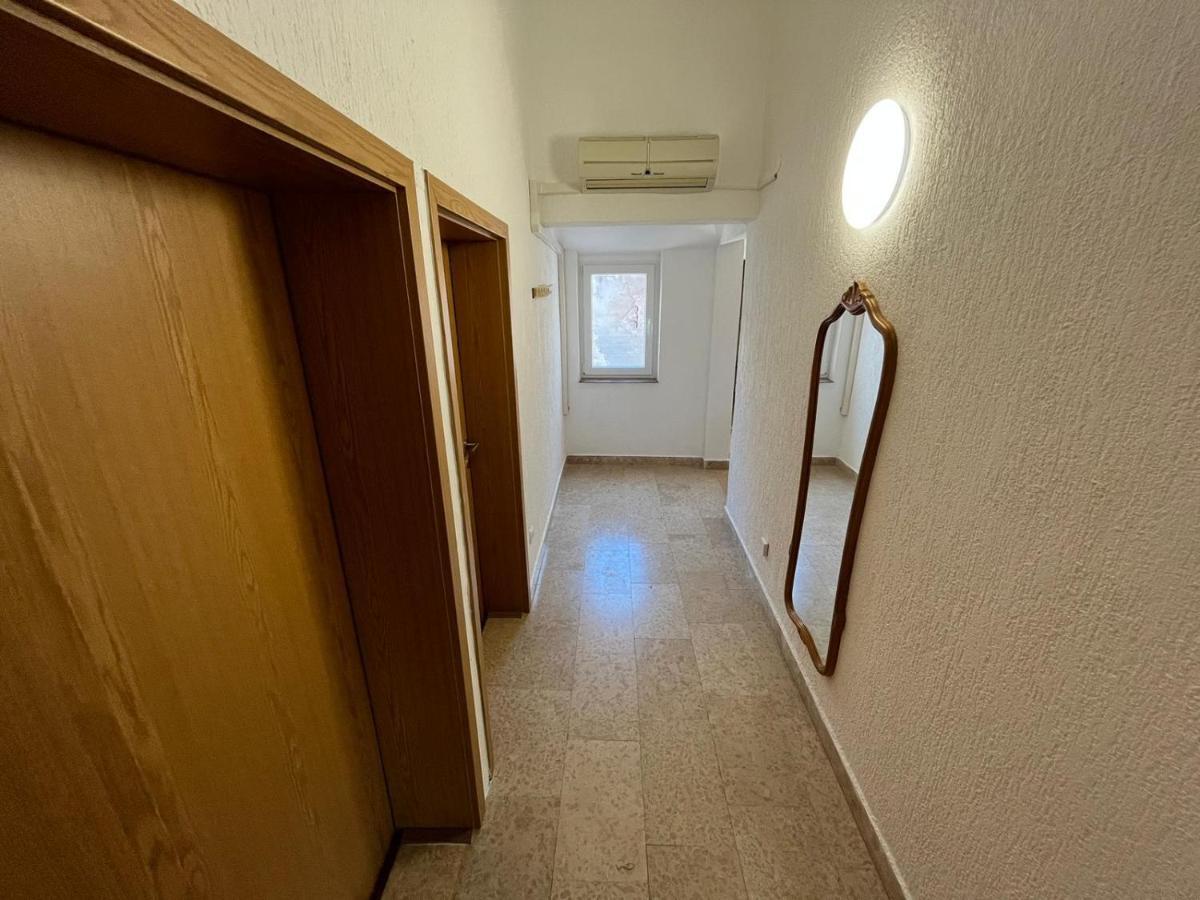 Old Town Apartment ميدولين المظهر الخارجي الصورة